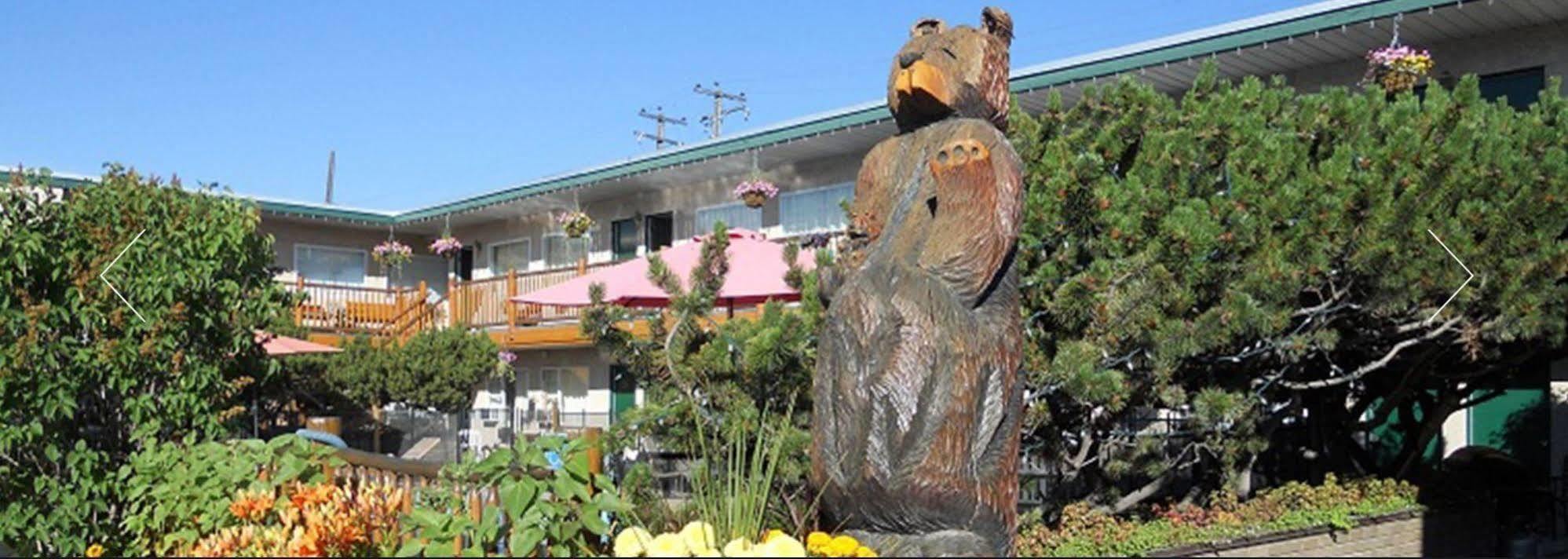 Lazy Bear Lodge クランブルック エクステリア 写真